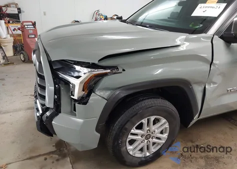 2024 Toyota Tundra Sr5 из США, поврежденный, VIN 5TFLA5DB1RX159813